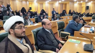 حجت‌الاسلام والمسلمین رئیسی:


سیره امام رضا(ع) الگویی برای تمام ادیان ابراهیمی است
 10