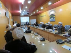 در یزد برگزار شد

کارگاه آموزشی روحانیون حج 98 استانهای یزد، کرمان، سیستان وبلوچستان و هرمزگان  2