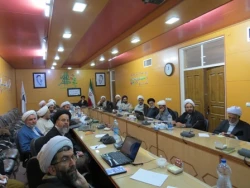 در یزد برگزار شد

کارگاه آموزشی روحانیون حج 98 استانهای یزد، کرمان، سیستان وبلوچستان و هرمزگان  2