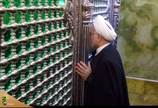 دکتر روحانی به زیارت حرم امامین کاظمین (ع) رفت