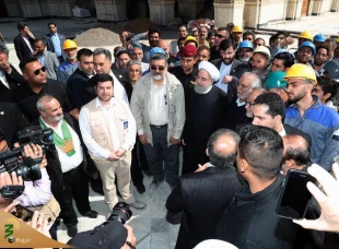 بازدید رئیس جمهوری از صحن حضرت زهرا(س) وتجلیل از تلاش عوامل ستاد بازسازی عتبات 6