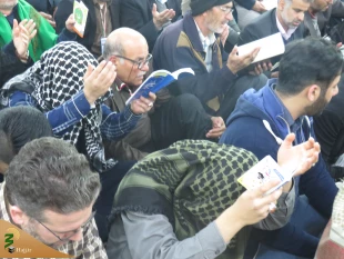 مراسم دعای کمیل زائران ایرانی در خیمه گاه حسینی +گزارش تصویری 22