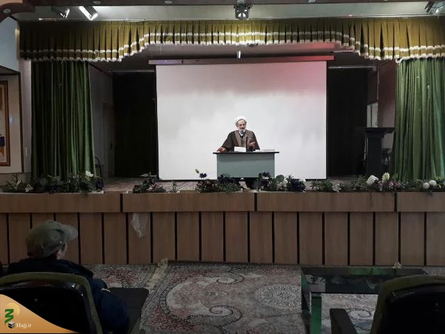 همایش متمرکز زائرین محترم اعزامی به عتبات عالیات از اصفهان 5