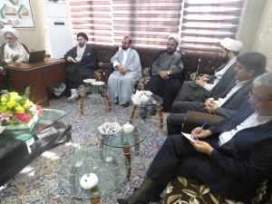 حجت الاسلام و المسلمین نجفی روحانی:

مومن باید مانند آب پاک و خالص و ناب و پاک کننده باشد