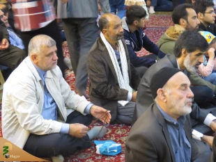 حجت الاسلام و المسلمین حسینی:

پرداخت خمس و زکات نقشی برجسته در شکوفایی فردی و اجتماعی دارد 5