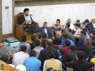 حجت الاسلام و المسلمین حسینی:

پرداخت خمس و زکات نقشی برجسته در شکوفایی فردی و اجتماعی دارد 10