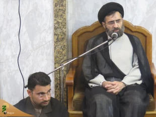 حجت الاسلام و المسلمین حسینی:

آمادگی برای ظهور و تقویت ایمان امری مهم است 2