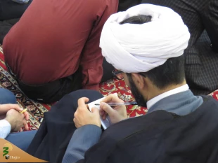 حجت الاسلام و المسلمین حسینی:

آمادگی برای ظهور و تقویت ایمان امری مهم است 13