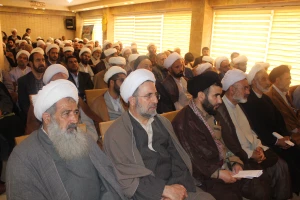 تربت حضرت سیدالشهدا تنها تربت شفابخش است