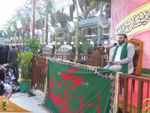منتظران ظهور حضرت عشق، در صحن بین الحرمین، ندای «این الطالب بدم المقتول بکربلا» سردادند. 14