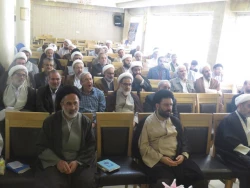 مسئول دفتر نمایندگی بعثه رهبری در عراق : 

اسلام دین اخلاق مدار است  3