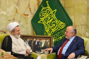 دیدار مسئول بعثه مقام معظم رهبری در نجف اشرف باتولیت مسجد اعظم سهله جناب آقای دکتر مدنی، 2