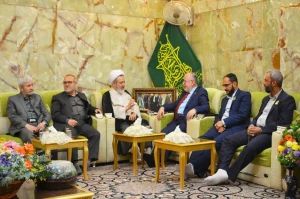 دیدار مسئول بعثه در نجف اشرف باتولیت مسجد سهله