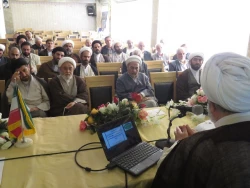مسئول دفتر نمایندگی بعثه مقام معظم رهبری در عراق:

رسالت روحانیت بیدارسازی و حراست از حریم دین است. 4