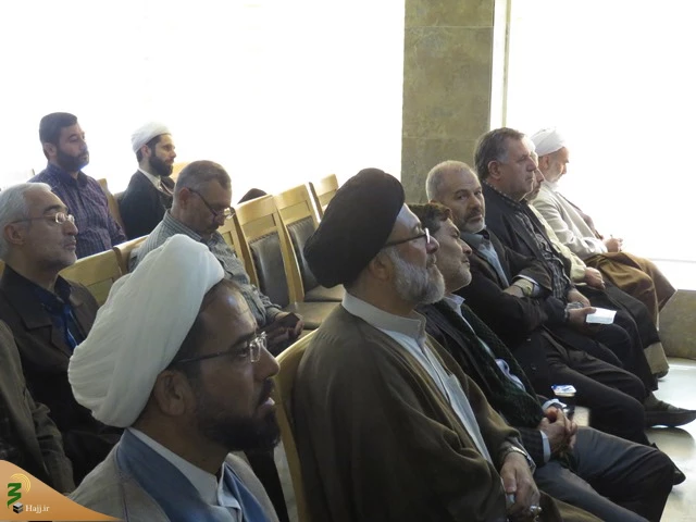 مسئول دفتر نمایندگی بعثه مقام معظم رهبری در عراق:

رسالت روحانیت بیدارسازی و حراست از حریم دین است. 7