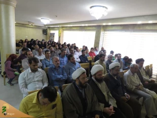 حضرت علی اکبر الگوی مناسبی برای جوانان است. 7