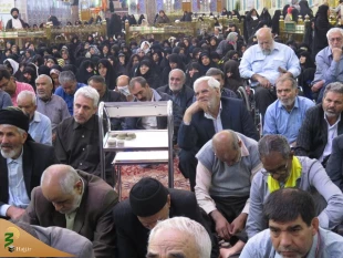 زیارت امام حسین (ع) میل به گناه کردن را کم می کند. 4