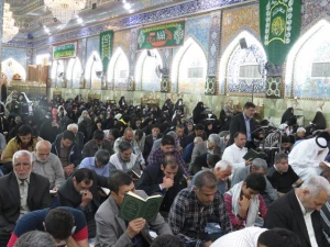 منتظران ظهور ندای این معز الاولیا و مذل الاعدا سردادند