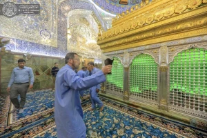 به مناسبت ولادت امام زمان(عج)؛ 

حرم امیرالمومنین(ع) با فرش های فاخر کاشان مفروش شد.