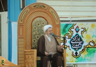 باحضور چهار هزار زائر ایرانی در مسجد سهله ،طنین دلنواز دعای ندبه برگزار شد. 2