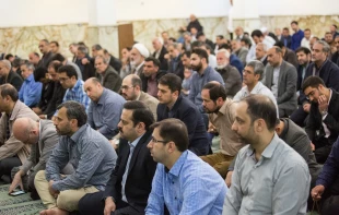 حجت‌الاسلام والمسلمین قاضی عسکر:

زمان ظهور را هیچکس جز خدا نمی داند   4