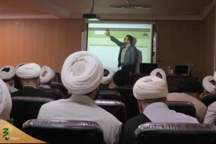 حضورروحانیون حج خراسان رضوی درکارگاه دانش افزایی 2