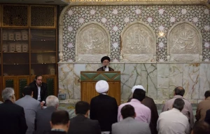 رمضان، ماه انس با قرآن، خدا و دعاست  