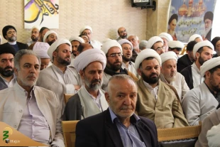 نوافل انسان را به مقام محمود می رساند. 3