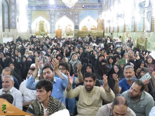 با حضور زائران ایرانی برگزار شد؛

مراسم دعای کمیل در خیمه گاه امام حسین علیه السلام در کربلا 3