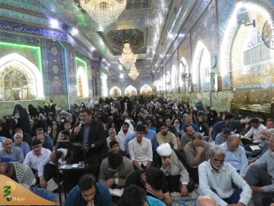 با حضور زائران ایرانی برگزار شد؛

مراسم دعای کمیل در خیمه گاه امام حسین علیه السلام در کربلا 9