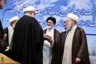 سرپرست جدید حجاج ایرانی: 

حج امسال با آرامش کامل برگزار خواهد شد 9