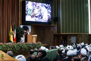 حجت الاسلام والمسلمین قاضی‌عسکر:

نماینده جدید ولی‌فقیه در امور حج و زیارت سابقه طولانی در این حوزه دارد 5