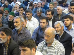 خطیب بعثه رهبری:پرهیز از جدال عامل آبرومندی است.
 4