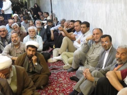 خطیب بعثه رهبری:پرهیز از جدال عامل آبرومندی است.
 10