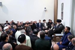 از امروز  

مراسم حج 98 آغاز شد 3