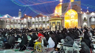 تلاوت قران کریم در جوار حرم مطهر رضوی – تصاویر  4