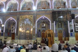 روتیتر: خطیب بعثۀ مقام معظم رهبری در کربلا بیان کردتیتر: اهمیت اتحاد بین مسلمانان در قرآن
 5