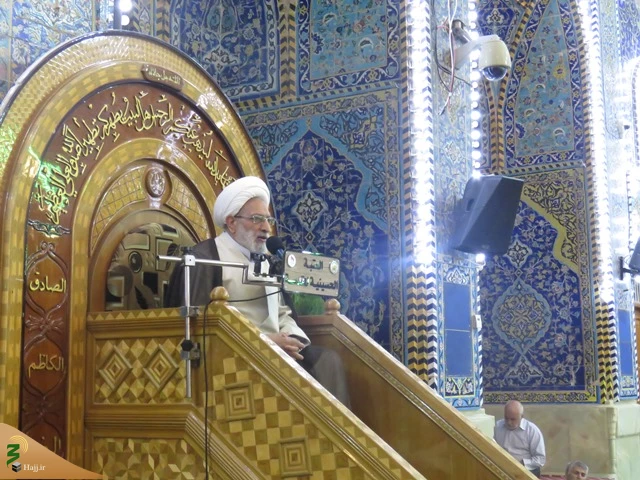 روتیتر: خطیب بعثۀ مقام معظم رهبری در کربلا بیان کرد:تیتر: تأثیر زیبای رعایت توصیه‌های اخلاقی قرآن در جامعه
 7