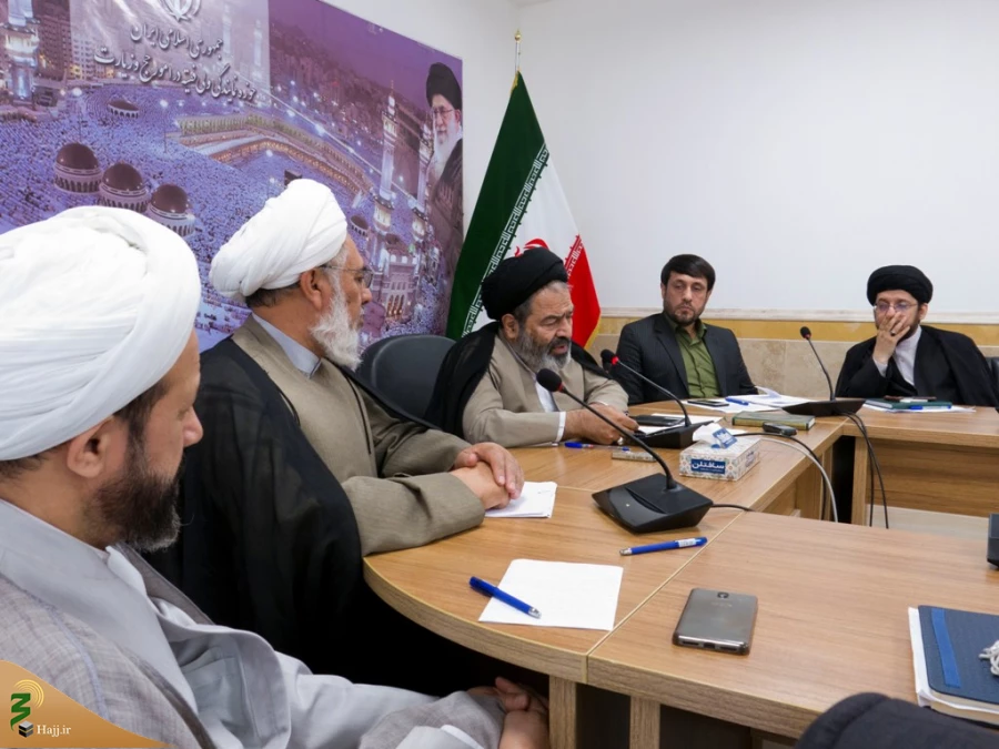 حجت الاسلام والمسلمین نواب؛

راه اندازی سامانه اطلاعات و سوابق زائران/ تاکید بر جامعیت آموزش زائران حج تمتع 12