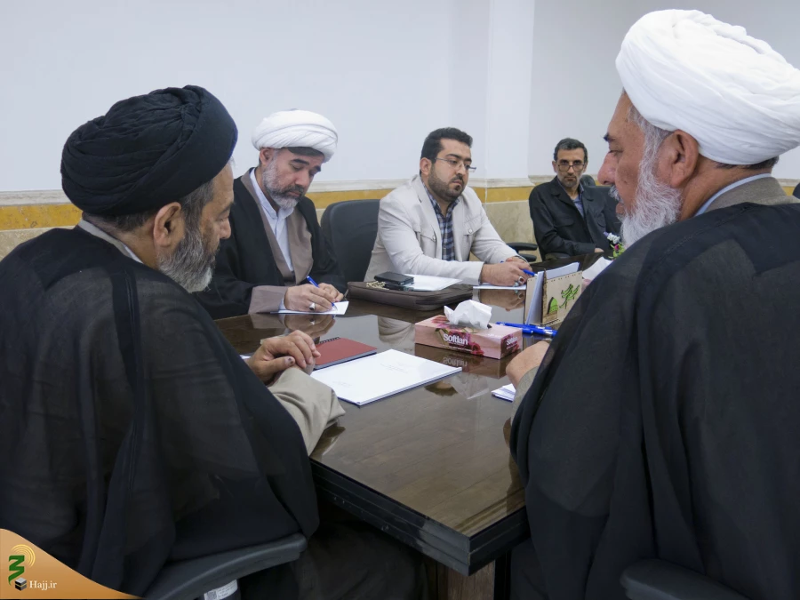 حجت الاسلام والمسلمین نواب؛

راه اندازی سامانه اطلاعات و سوابق زائران/ تاکید بر جامعیت آموزش زائران حج تمتع 14