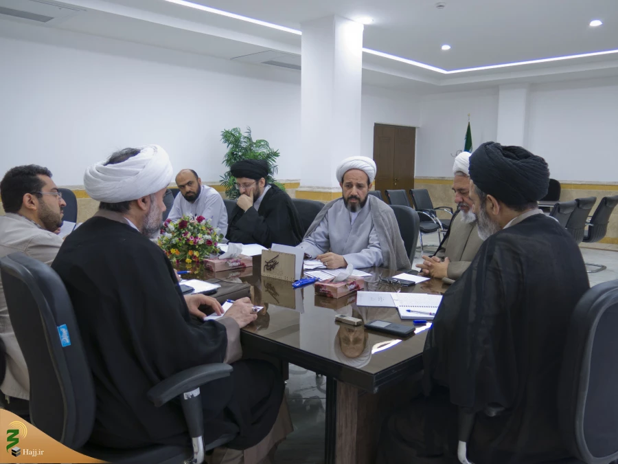 حجت الاسلام والمسلمین نواب؛

راه اندازی سامانه اطلاعات و سوابق زائران/ تاکید بر جامعیت آموزش زائران حج تمتع 18
