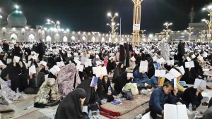 ندای خلصنا من النار در حرم مطهر رضوی پیچید +عکس