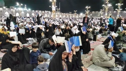 ندای خلصنا من النار در حرم مطهر رضوی پیچید +عکس 4