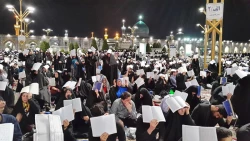 ندای خلصنا من النار در حرم مطهر رضوی پیچید +عکس 20