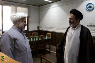بازدید نماینده ولی فقیه در امور حج وزیارت از واحدهای معاونت فرهنگی 3