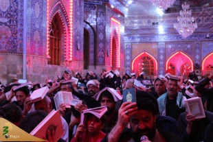 روتیر: با حضور جمع کثیری از زائران ایرانی برگزار شدتیتر: احیای شب بیست‌ویکم در سرداب و خیمه‌گاه سیدالشهدا (ع)
 3