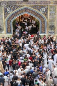 تداوم تشرف زائران و عزاداران به زیارت حرم مطهر علوی + تصاویر  14