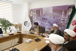 حجت الاسلام والمسلمین نواب:

کمیته بازنگری رشته های آموزشی حج تشکیل شود/ ضرورت بازنگری رشته های آموزشی حج براساس بیانیه گام دوم انقلاب 2
