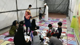 معاون فرهنگی بعثه مقام معظم رهبری در همایش اسرار حج در مشهد: 

تمام اعمال حج دارای ظاهر و باطن است  4