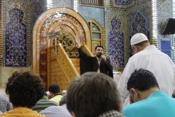 روتیتر: خطیب بعثۀ رهبری در کربلا تأکید کرد:تیتر: ضرورت وحدت و دوستی بین مسلمانان
 3